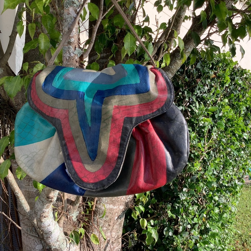 Leather bag